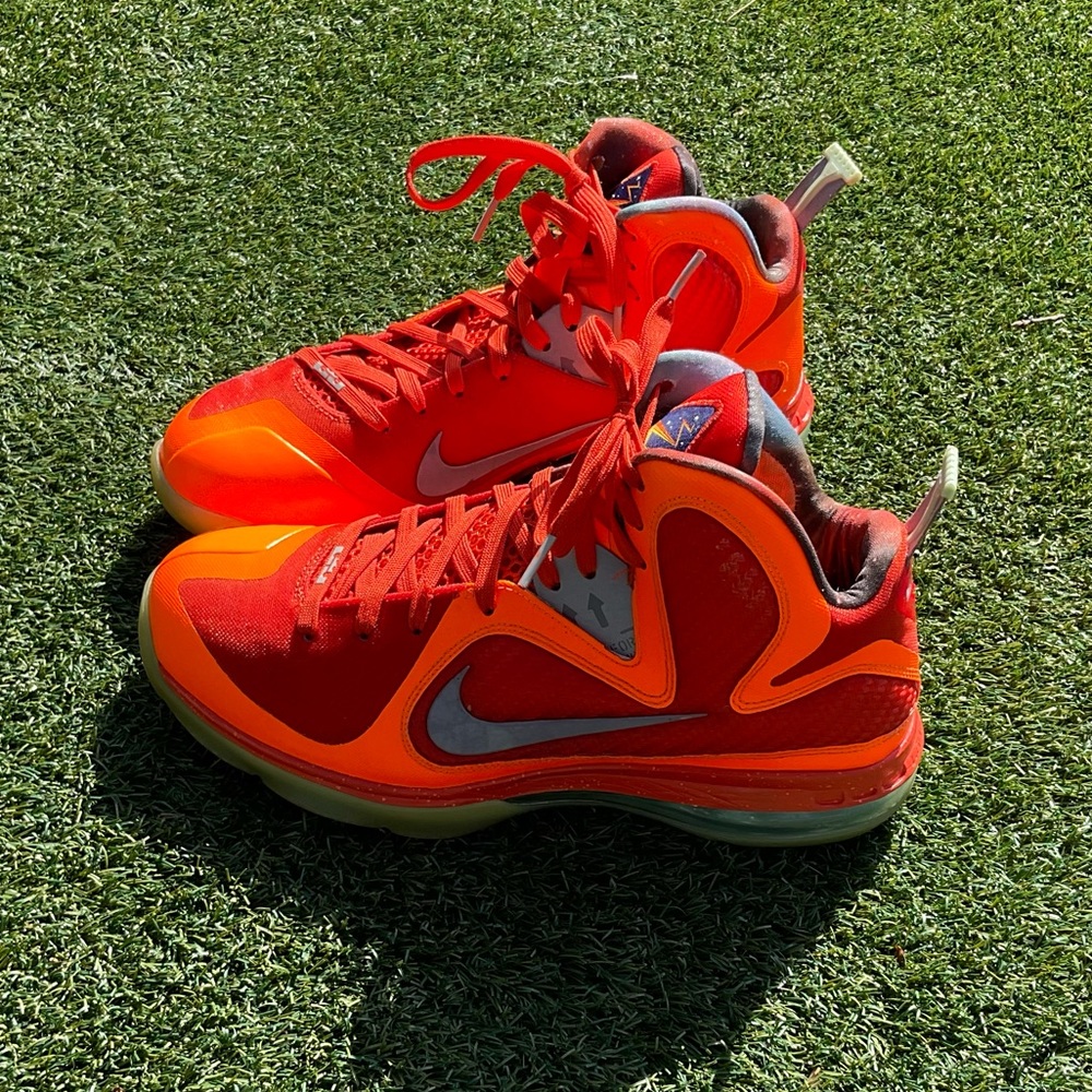 OG Allstar LeBron 9 Big Bangs Galaxy’s Sz 10.5 (2012) - Picture 9 of 16